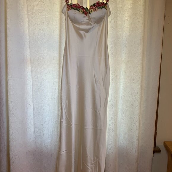 Evelyn Satin Maxi Dress - White - Picture 4 of 5